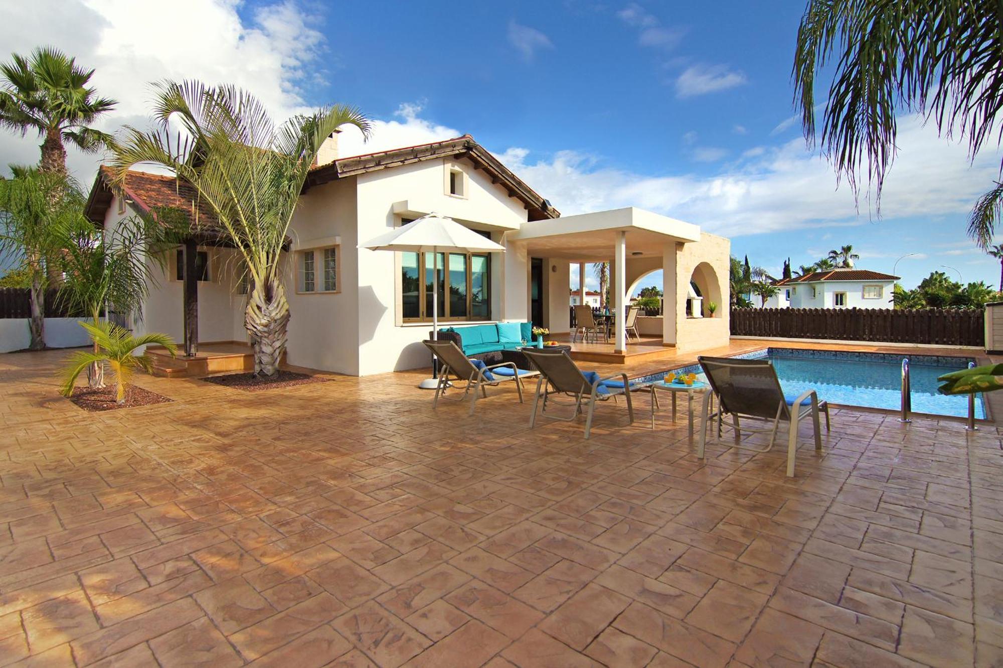 Villa Merry Ayia Napa Bagian luar foto