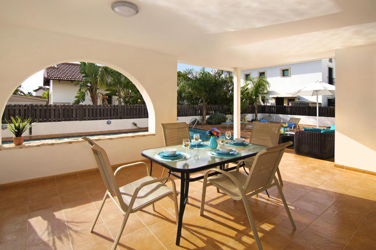 Villa Merry Ayia Napa Bagian luar foto