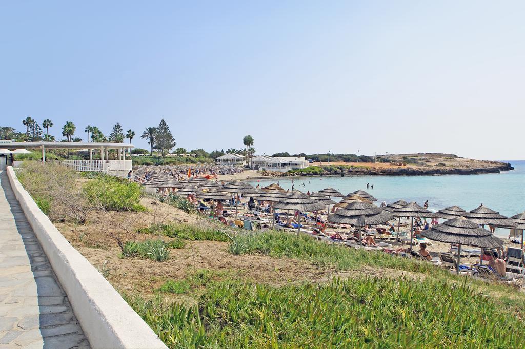 Villa Merry Ayia Napa Bagian luar foto